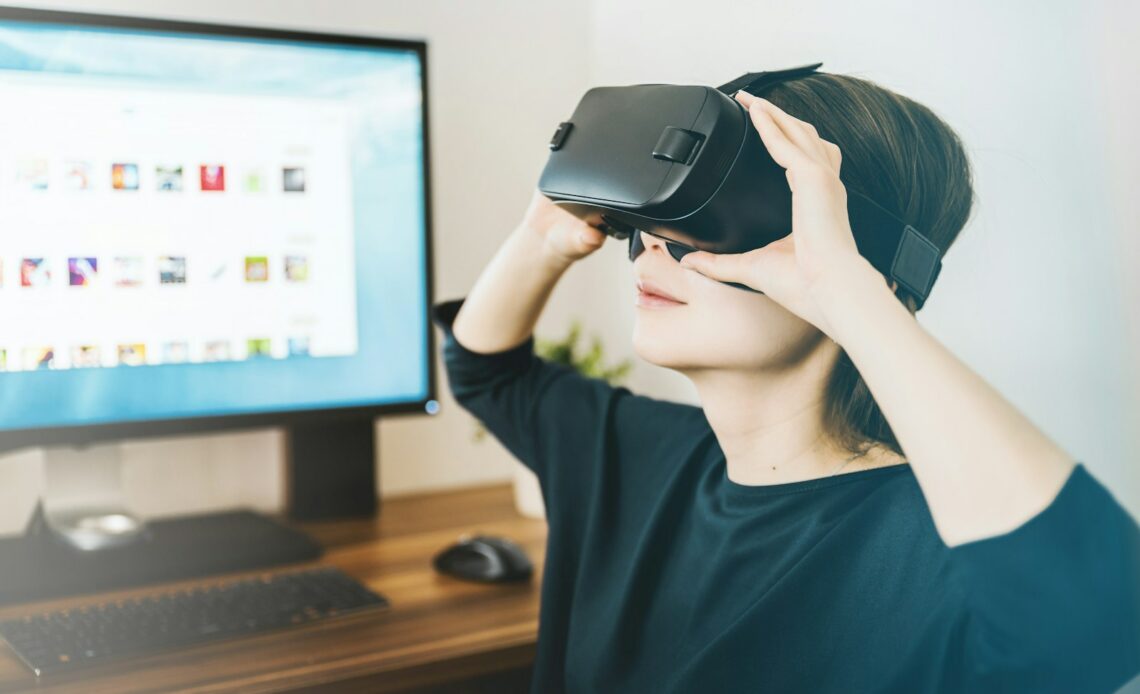 VR vs. AR
